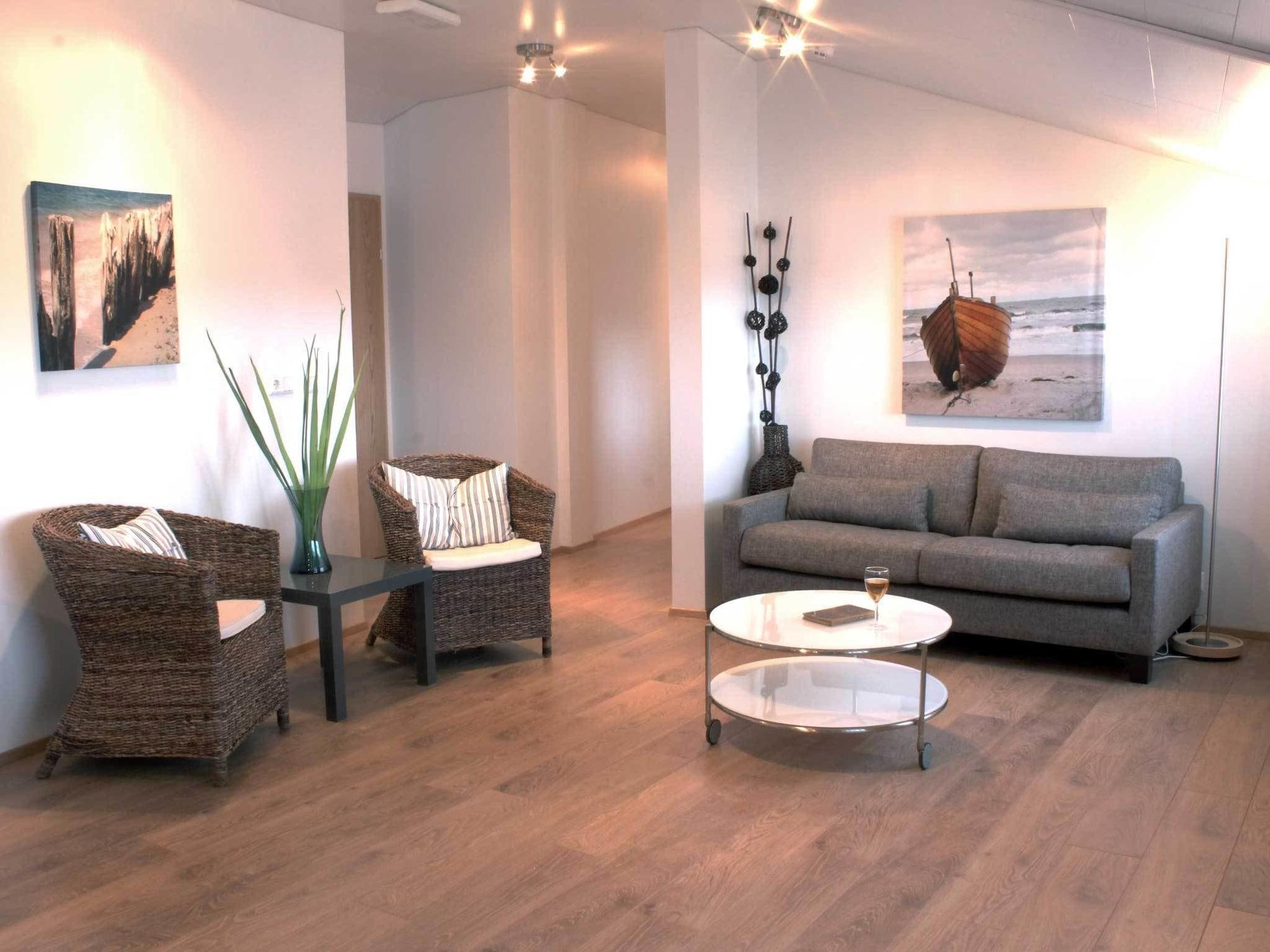 Rey Apartment