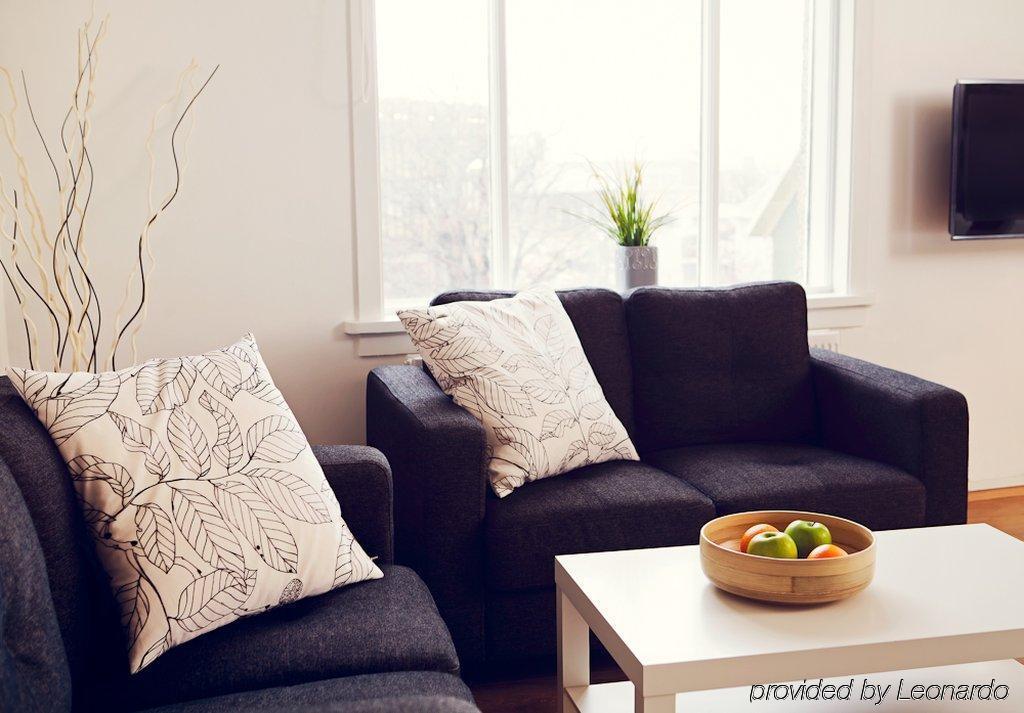 Rey Apartment *